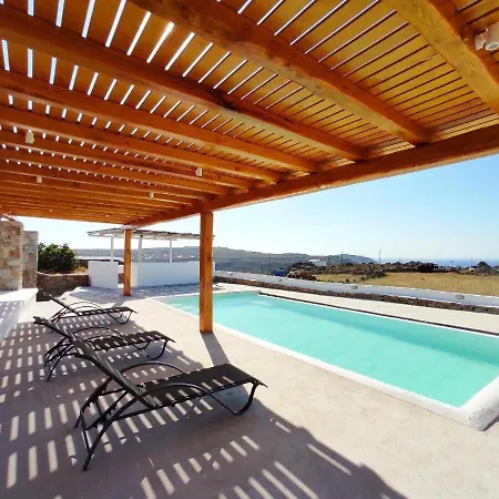 Modern Mykonos 2 Bd Aqua Apt W Shared Pool * Plintri