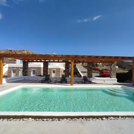 Modern Mykonos 2 Bd Aqua Apt W Shared Pool * Plintri