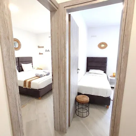Modern Mykonos 2 Bd Aqua Apt W Shared Pool Daire *